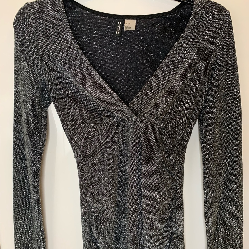 H&M Black Sparkle Mini Dress Longsleeve Deep V-Neck Women’s XS Going Out New Yea